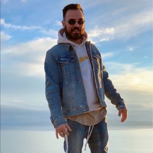 Meet your Posher, John